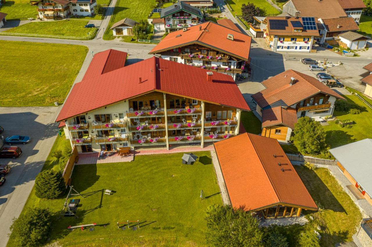 Ferienwohnung Gästehaus Wötzer und Landhaus Stocka Grän Exterior foto